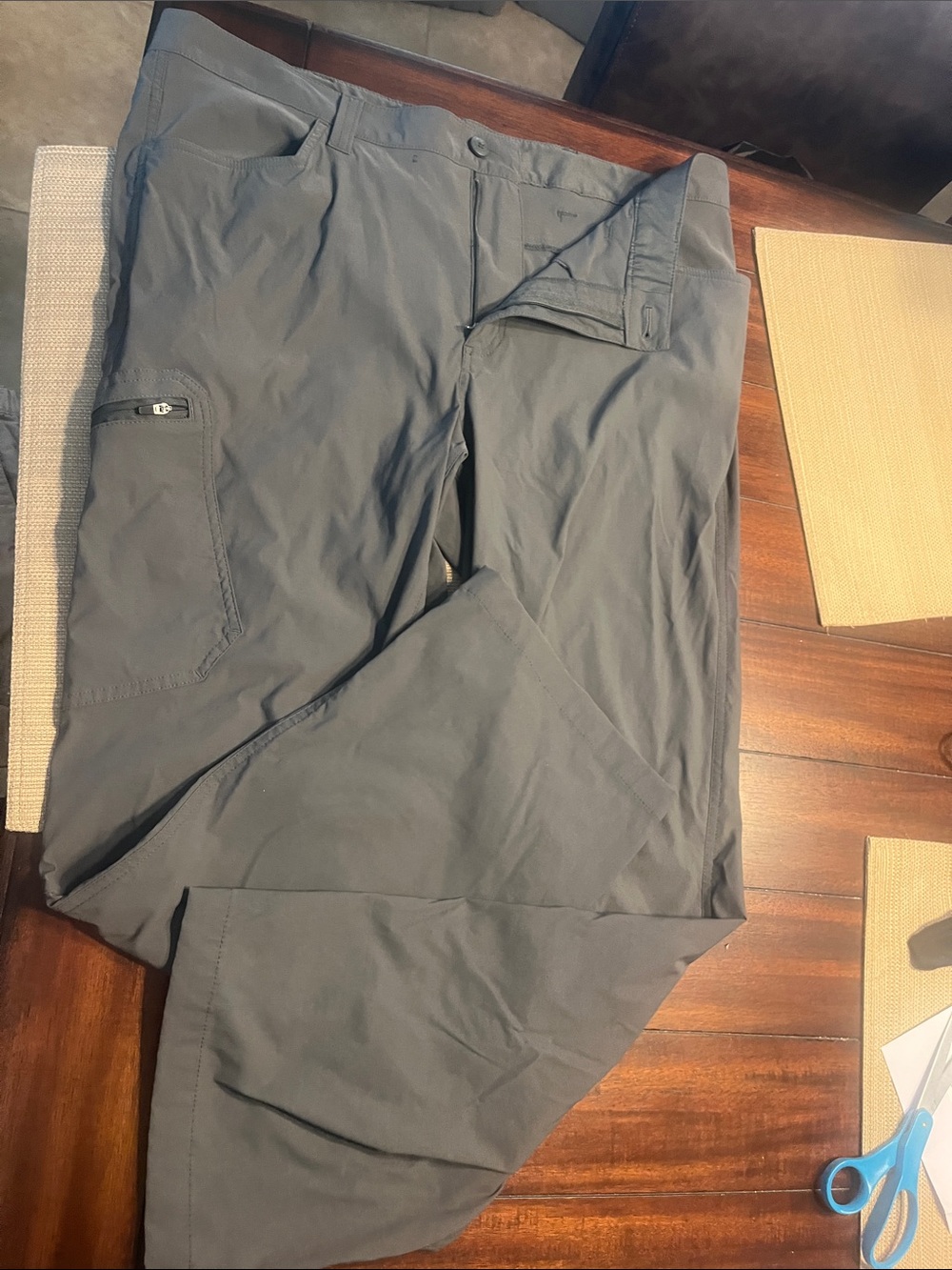 Bundle 86. Eddie Bauer Men's Gray Cargo tech out door fish Pants Utility 36x30